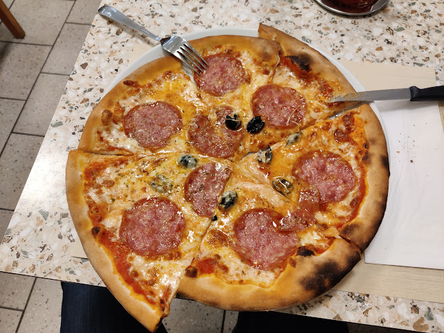 Miro's Pizzeria - Baar