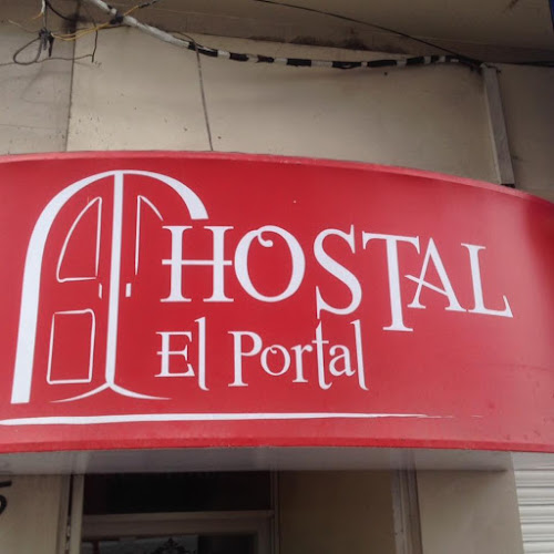 hostalelportal.com