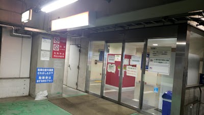 ウララパーキング駐車場入口
