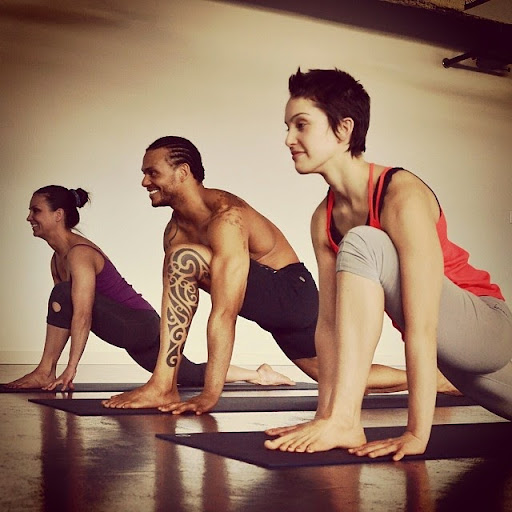 Cours de yoga prénatal Montreal