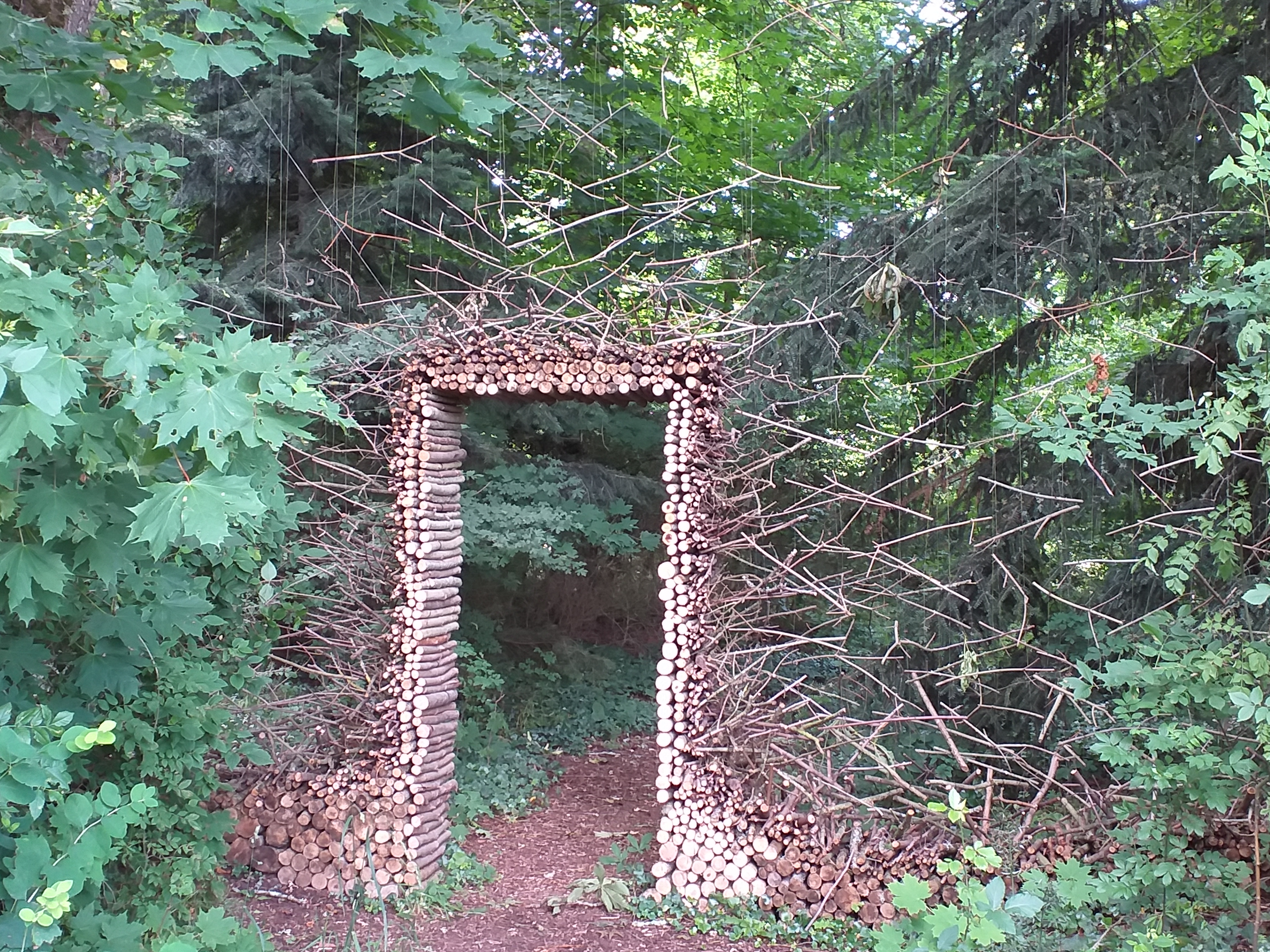 Photo n° 37 de l'avis de dlz.o fait le 16/06/2019 à 08:19