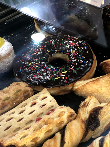 Donut Shop «Yum Yum Donuts», reviews and photos, 1090 Meridian Ave, San Jose, CA 95125, USA