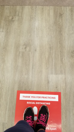 Grocery Store «Jewel-Osco», reviews and photos, 303 Holmes Ave, Clarendon Hills, IL 60514, USA