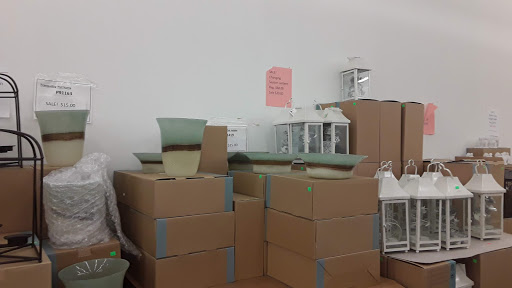 Candle Store «Factory Direct Candles», reviews and photos, 6252 Glenway Ave # A, Cincinnati, OH 45211, USA
