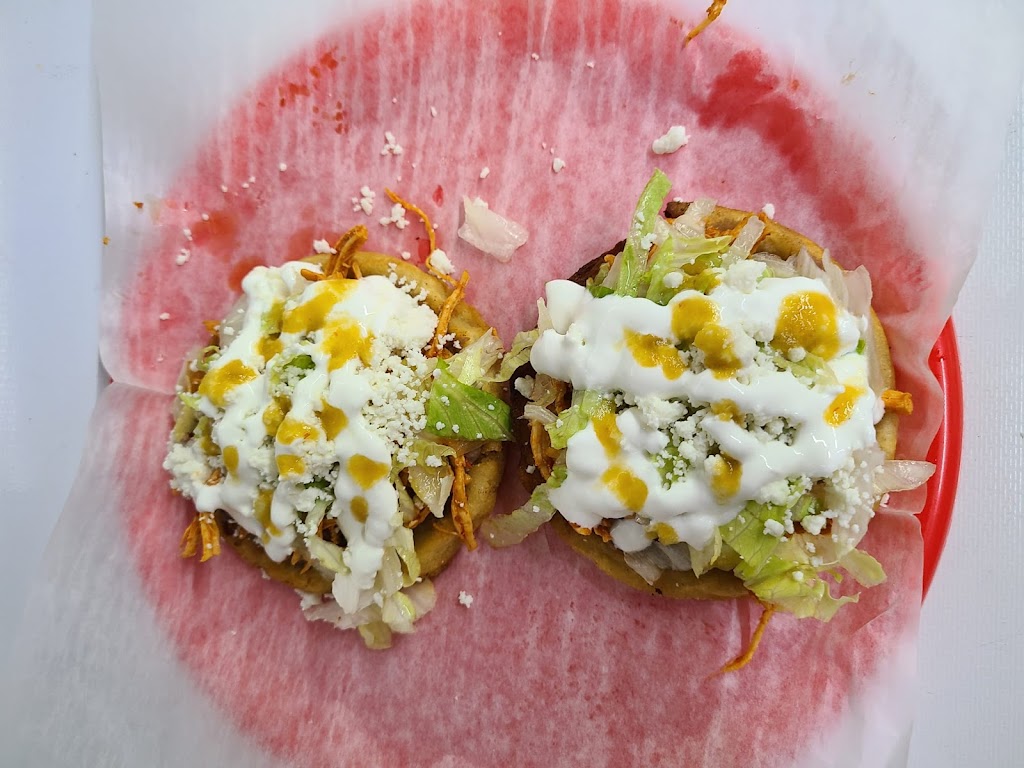 Taqueria las wachas 77093