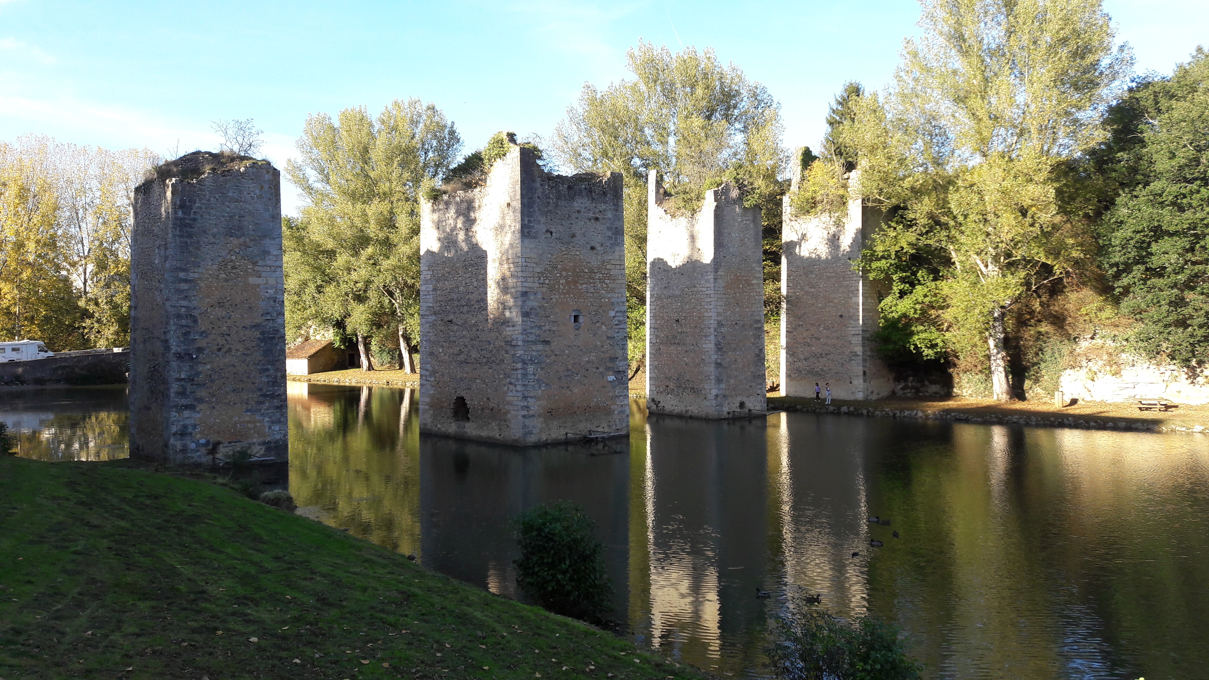 Photo n° 1 de l'avis de jeanmichel.i fait le 27/10/2017 à 08:02