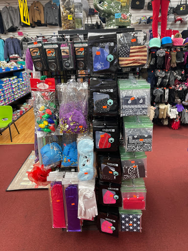 Shoe Store «Lizzys Shoes», reviews and photos, 4930 Schaefer Rd, Dearborn, MI 48126, USA