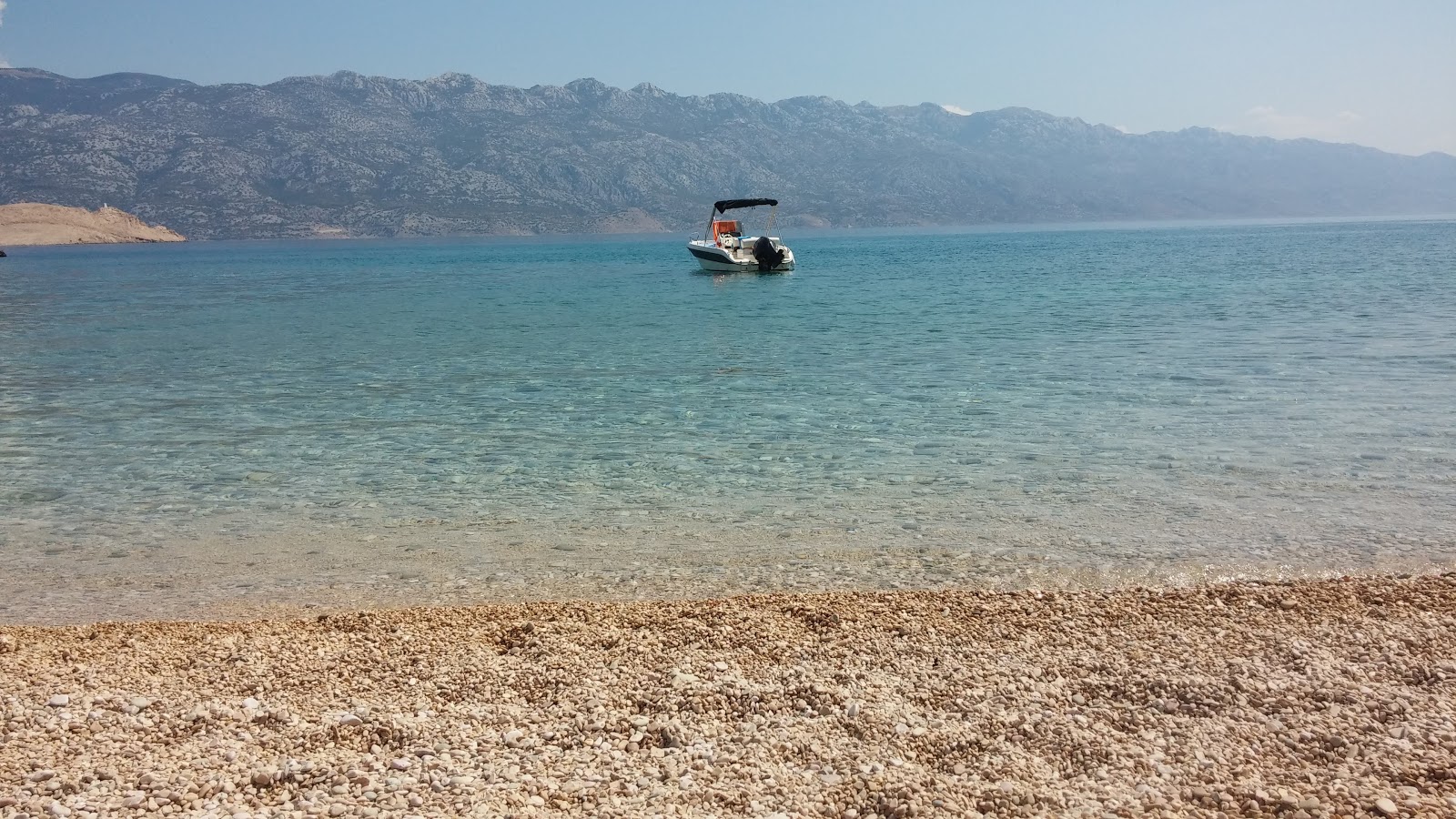 Fotografie cu Mali Zaton II beach zonă sălbatică