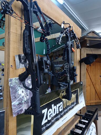 Sporting Goods Store «Oconee Bait And Tackle», reviews and photos, 754 Central Dr, Dublin, GA 31027, USA