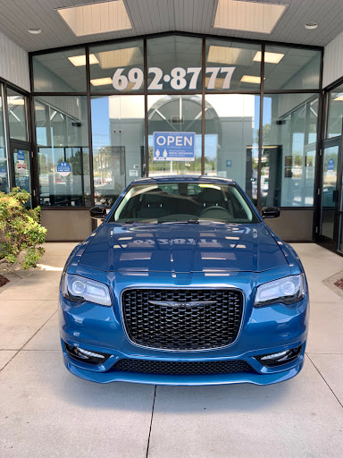 Car Dealer «Hendersonville Chrysler Dodge Jeep Ram», reviews and photos, 401 Duncan Hill Rd, Hendersonville, NC 28792, USA