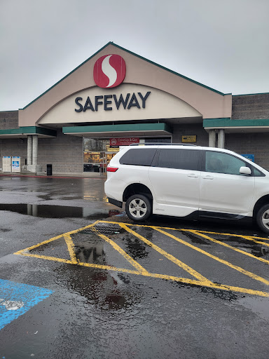 Grocery Store «Safeway», reviews and photos, 1455 NE Division St, Gresham, OR 97030, USA