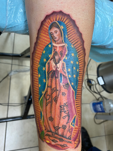 Tattoo and Piercing Shop «Absolute Tattoo Studio #1», reviews and photos, 3505 Wurzbach Rd #109, San Antonio, TX 78238, USA