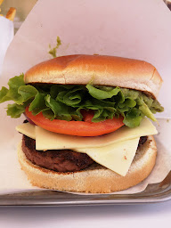 Photo n°149 de Steak 'n Shake Cannes Croisette à Cannes ()