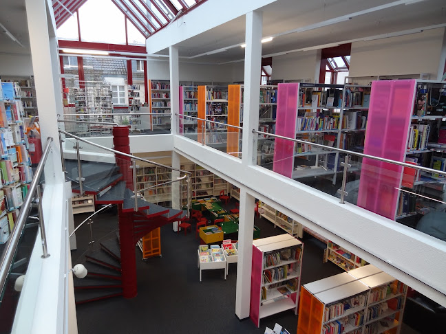 Rezensionen über Bibliothek Muttenz in Basel - Buchhandlung