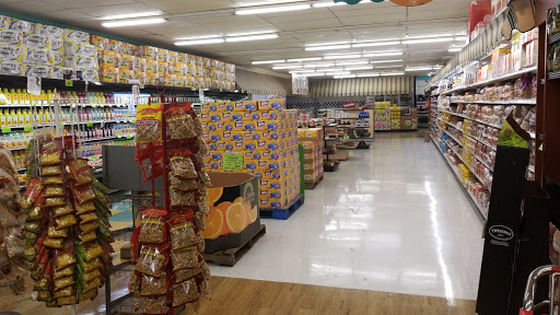 Grocery Store «Supreme Shop n Bag», reviews and photos, 4301 Walnut St, Philadelphia, PA 19104, USA