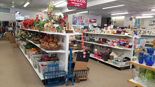 Thrift Store «Angelic Resale», reviews and photos, 727 W Davis St, Conroe, TX 77301, USA