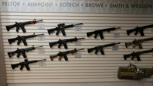 Tire Shop «Discount Tire», reviews and photos, 9099 Westheimer Rd, Houston, TX 77063, USA