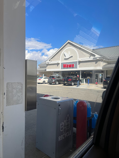 Sandwich Shop «Wawa», reviews and photos, 656 Old Bridge Turnpike, East Brunswick, NJ 08816, USA