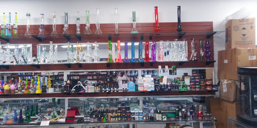 Tobacco Shop «Smoke Shop», reviews and photos, 2855 W Cactus Rd # 28, Phoenix, AZ 85029, USA