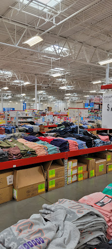 Warehouse club «Sams Club», reviews and photos