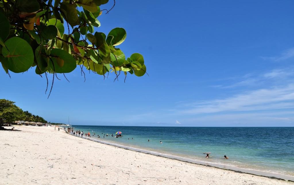 Φωτογραφία του Playa La Boca με μικρός κόλπος