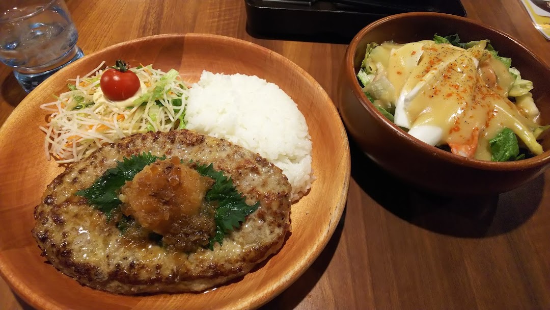 びっくりドンキ 津桜橋店