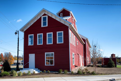 Outdoor Sports Store «Red Fox Outfitters», reviews and photos, 234 N Leroy St, Fenton, MI 48430, USA