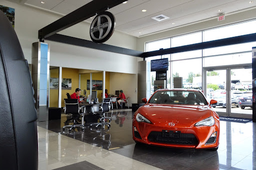 Toyota Dealer «AutoNation Toyota Leesburg», reviews and photos, 1 Cardinal Park Dr SE, Leesburg, VA 20175, USA
