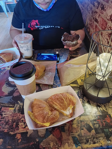 Coffee Shop «Penny Lane Coffeehouse», reviews and photos, 600 SE 2nd St, Evansville, IN 47713, USA