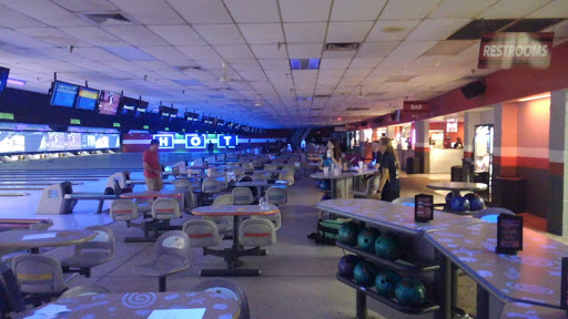 Bowling Alley «Brunswick Zone Harbour Lanes», reviews and photos, 1099 N Wickham Rd, Melbourne, FL 32935, USA