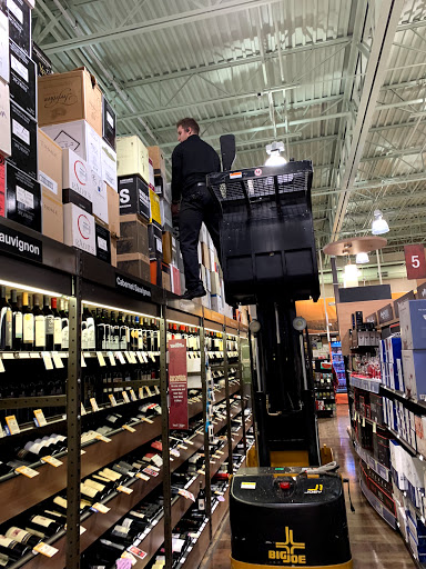 Wine Store «Total Wine & More», reviews and photos, 230 Cherry St, Milford, CT 06460, USA