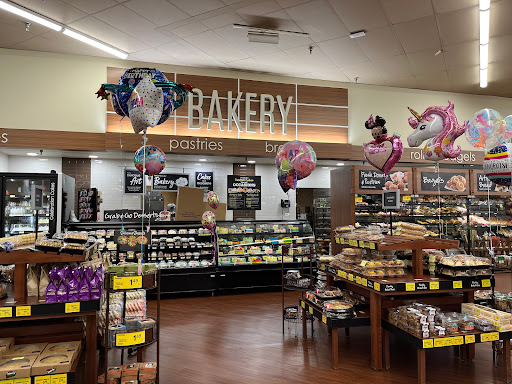 Grocery Store «Safeway», reviews and photos, 11120 South Lakes Dr, Reston, VA 20191, USA