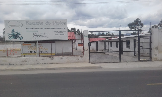 Pista De Moto Cevial - Quito