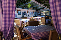 Atmosphère du Restaurant L'Auberge des Maures à Saint-Tropez - n°16