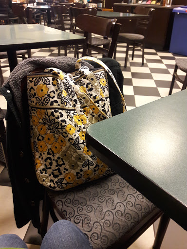 Book Store «Barnes & Noble Booksellers Valencia», reviews and photos, 23630 Valencia Blvd, Santa Clarita, CA 91355, USA