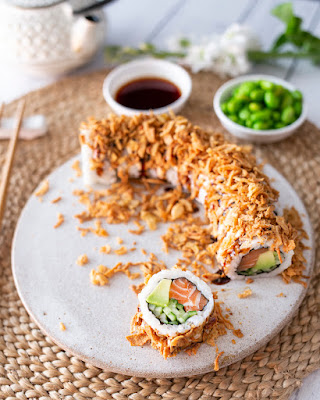 Sushi Daily Montmartre Vitrine à Paris