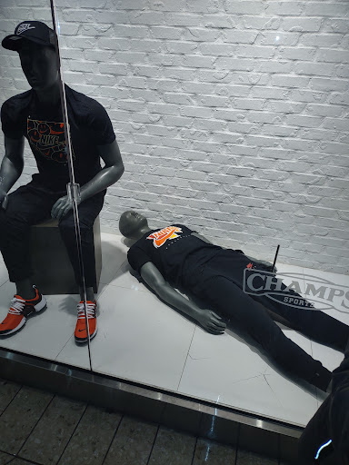 Clothing Store «Forever 21», reviews and photos, 18900 Michigan Ave, Dearborn, MI 48126, USA