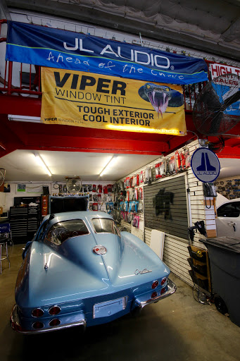 Car Stereo Store «HIGH TECH ELECTRONICS», reviews and photos, 880 E 9th St #2, Hialeah, FL 33010, USA