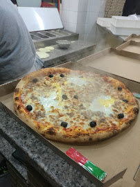 Plats et boissons du Pizzeria Bella Pizza à Aubervilliers - n°19