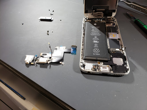 Phone repair service Athens