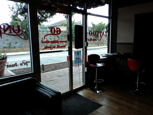 Tattoo Shop «Unique Ink Tattoo Studio», reviews and photos, 60 Powder Springs St, Marietta, GA 30064, USA