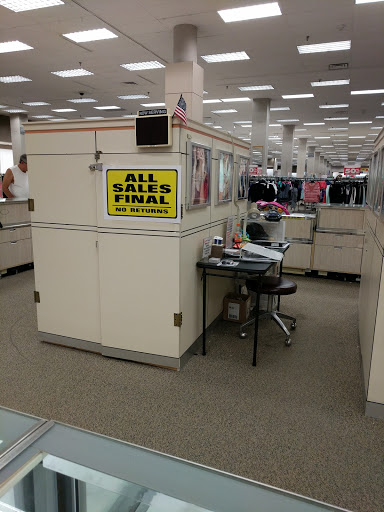 Department Store «Sears», reviews and photos, 6950 W 130th St, Middleburg Heights, OH 44130, USA