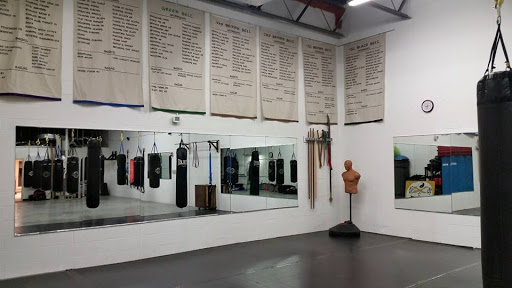 Boxing Gym «Downers Grove Boxing & Martial Arts, LLC.», reviews and photos, 86 Eisenhower Ln N, Lombard, IL 60148, USA