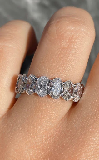 Jewelry Store «Beverly Hills Jewelers», reviews and photos, 259 S Beverly Dr, Beverly Hills, CA 90212, USA