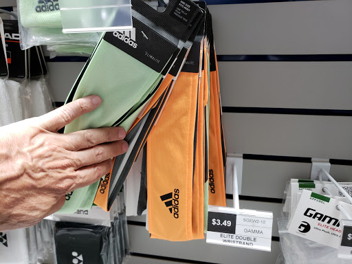 Tennis Store «Tennis Plaza», reviews and photos, 15400 Biscayne Blvd #110, Aventura, FL 33160, USA