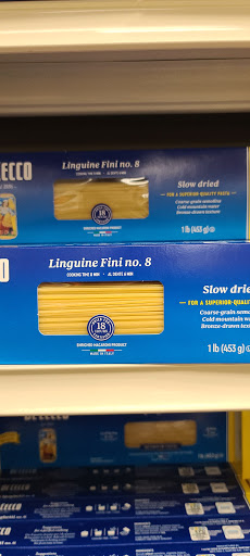 Grocery Store «D & D Market», reviews and photos, 675 Wolcott Hill Rd, Wethersfield, CT 06109, USA