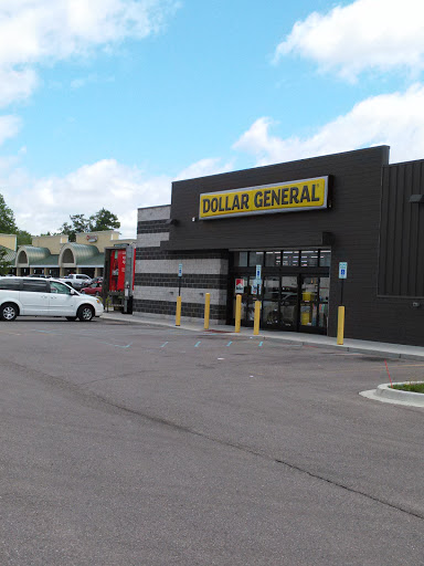 Dollar General, 645 S Opdyke Rd, Auburn Hills, MI 48326, USA, 