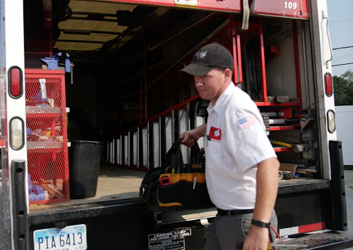 Electrician «KMA Electric and Heating & Cooling», reviews and photos, 2582 Cleveland Ave, Columbus, OH 43211, USA