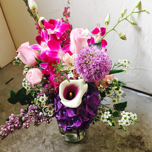 Florist «Petal and Crumb», reviews and photos, 86 Prospect St, Upton, MA 01568, USA