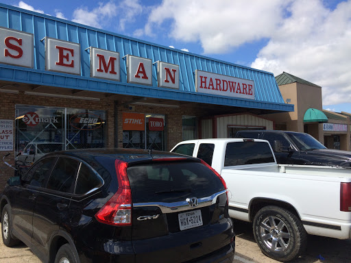 Home Improvement Store «Wiseman Hardware», reviews and photos, 233 N Hampton Rd, DeSoto, TX 75115, USA